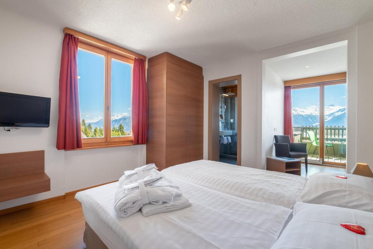 Boutique Art De Vivre & 4*