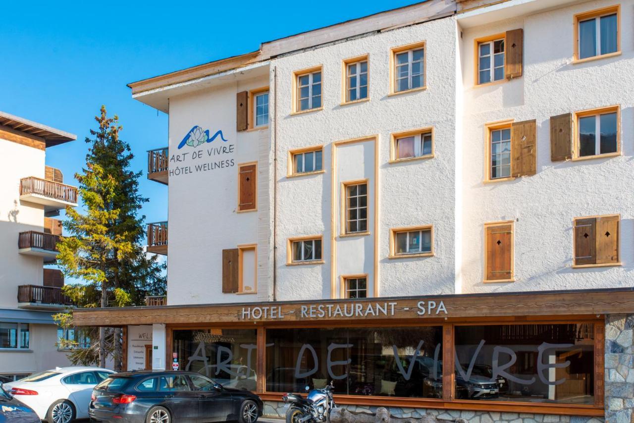 Boutique Art De Vivre & 4*