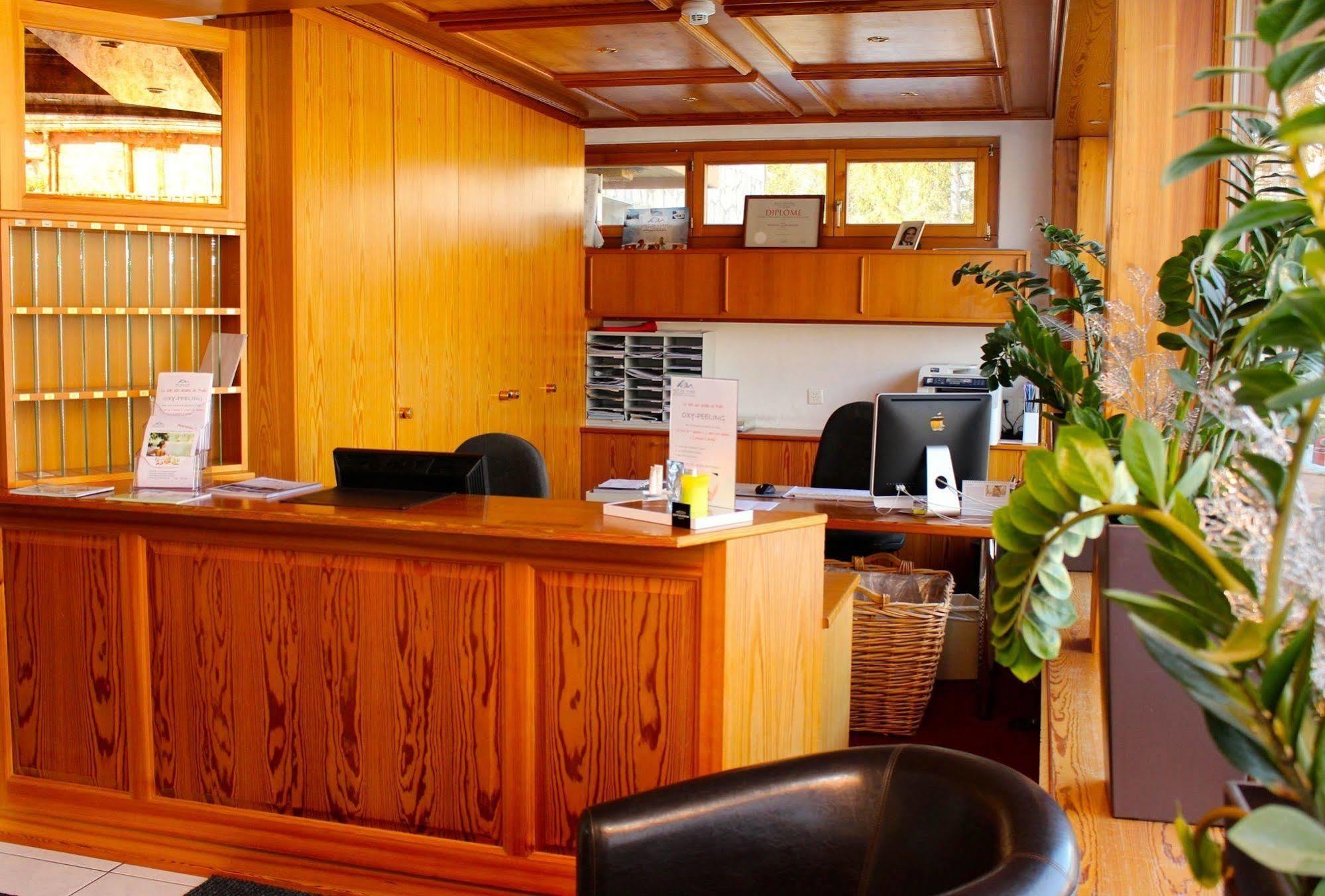 Boutique Art De Vivre & 4* Crans-Montana